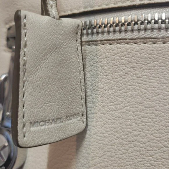 MICHAEL Michael Kors Knox Large Satchel- Vanilla